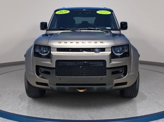 Used 2025 Land Rover Defender 110 AWD/4WD video 2