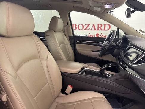 Used 2021 Buick Enclave Essence w/ Sound and Sites Package image 16