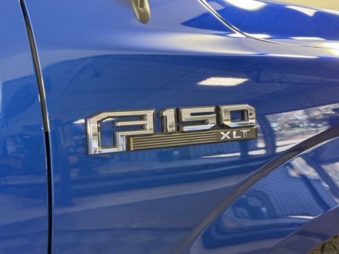 Certified 2018 Ford F150 XLT image 9