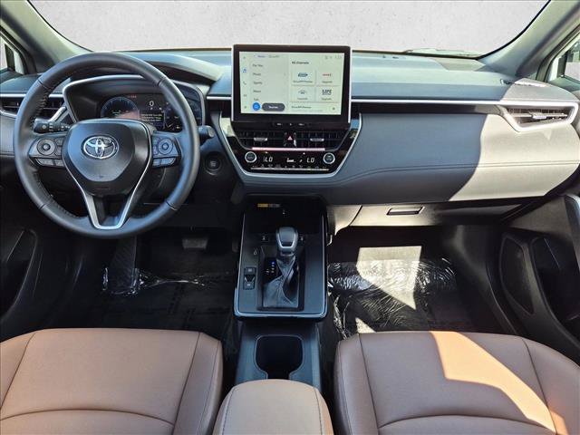 Used 2026 Toyota Corolla Cross XLE w/ Convenience Package FWD image 18