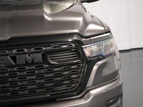 Used 2025 RAM 1500 Big Horn AWD/4WD image 9