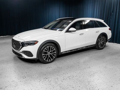 New 2025 Mercedes-Benz E 450 4MATIC All-Terrain Wagon image 1