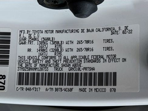 Used 2022 Toyota Tacoma TRD Off-Road image 30