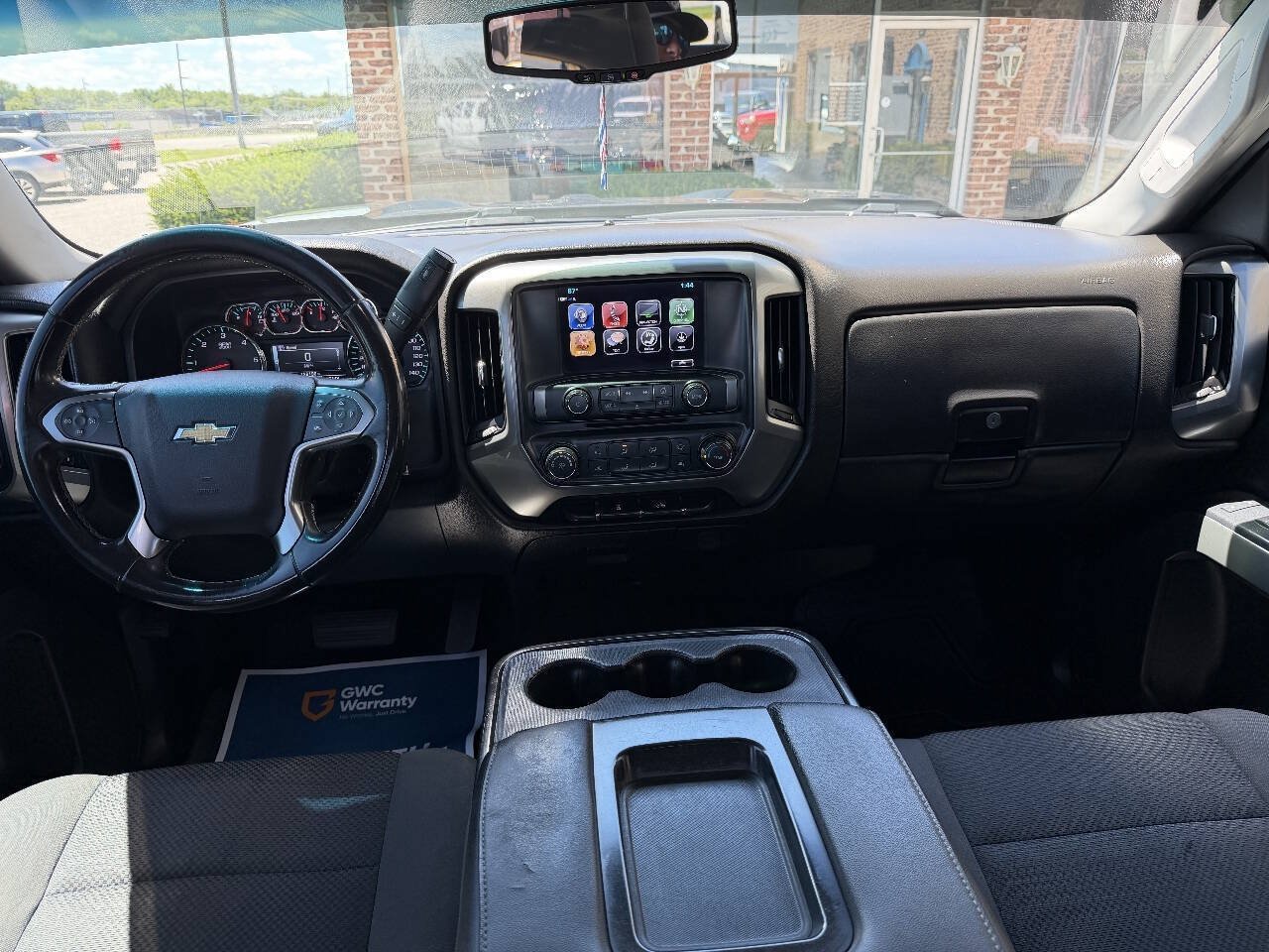 Used 2018 Chevrolet Silverado 1500 LT AWD/4WD image 17
