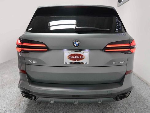 Used 2026 BMW X5 sDrive40i w/ M Sport Package RWD image 4