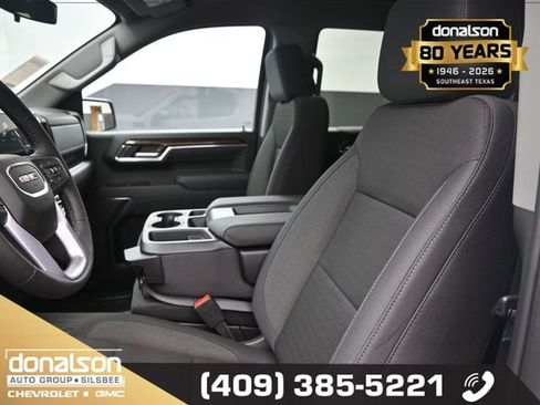 New 2026 GMC Sierra 1500 SLE image 8