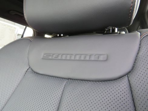 New 2025 Jeep Grand Cherokee L Summit image 22