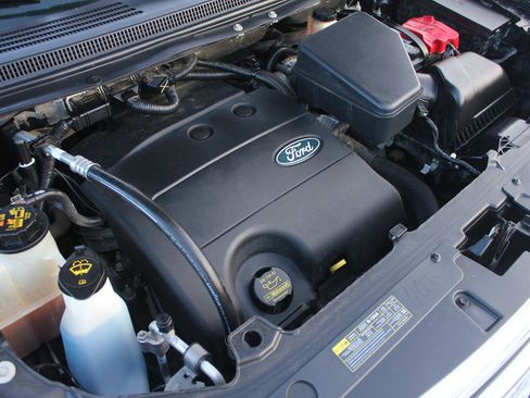 Used 2013 Ford Edge SEL image 48