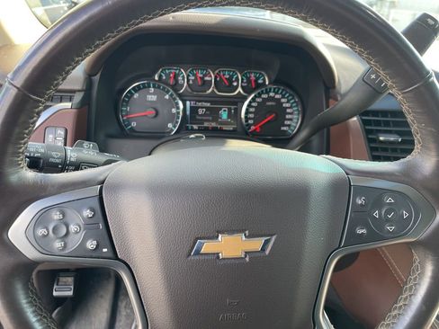 Used 2015 Chevrolet Tahoe LTZ AWD/4WD image 13