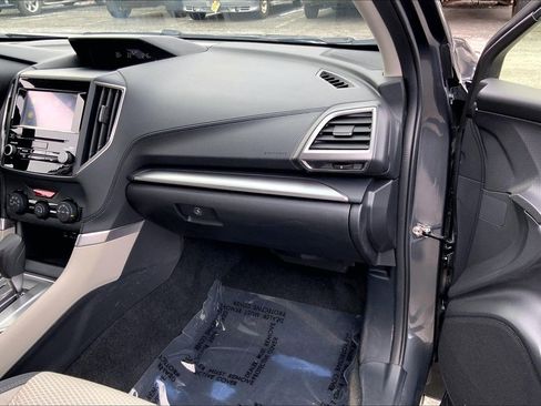 Certified 2023 Subaru Forester Premium image 17