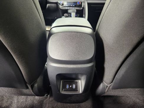Certified 2025 Hyundai Elantra Sport FWD image 16