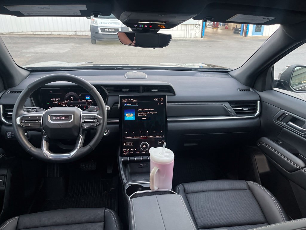 Used 2026 GMC Terrain Elevation w/ Elevation Premium Package AWD/4WD image 5