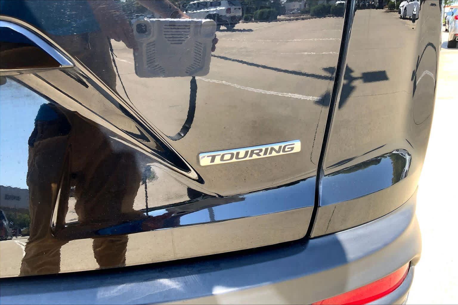 Used 2020 Honda CR-V Touring image 10