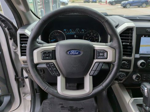 Used 2019 Ford F150 Lariat w/ Equipment Group 502A Luxury image 26