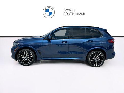 Used 2021 BMW X5 xDrive40i w/ M Sport Package AWD/4WD image 4
