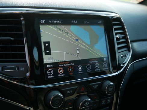 Certified 2021 Jeep Grand Cherokee Limited w/ Quick Order Package 28K 80th AWD/4WD image 31