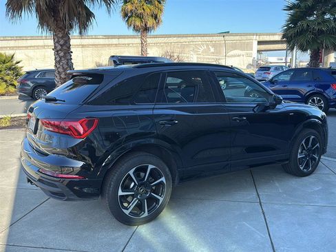 Used 2025 Audi Q3 2.0T Premium Plus w/ Premium Plus Package image 6