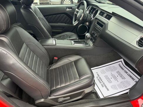 Used 2012 Ford Mustang Premium image 11
