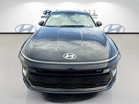 New 2026 Hyundai Sonata SEL FWD image 2