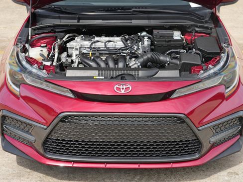 Used 2022 Toyota Corolla LE FWD image 7