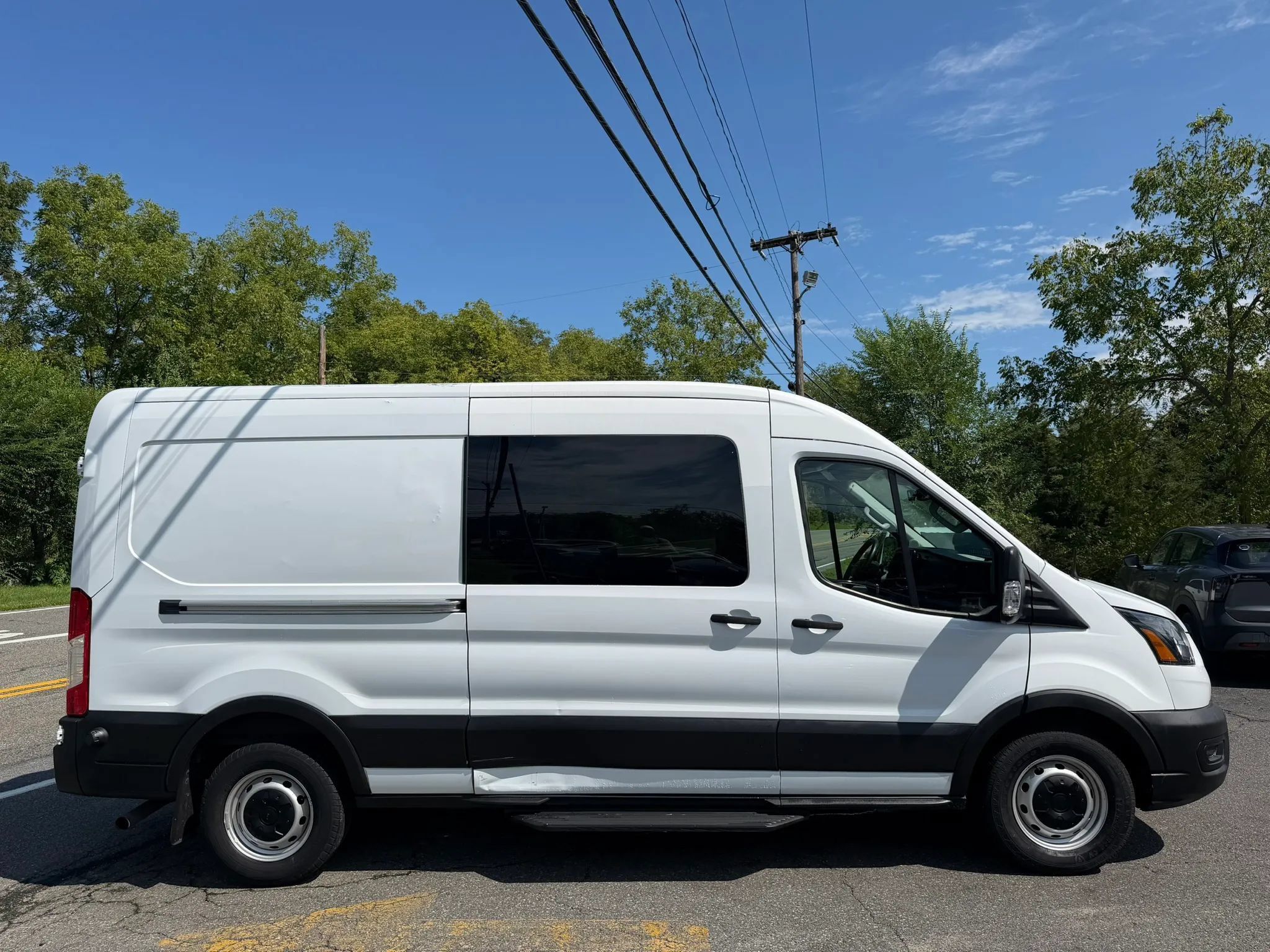 Used 2020 Ford Transit 150 RWD image 8