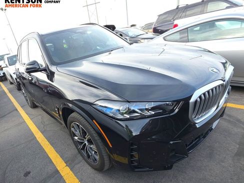 Used 2026 BMW X5 xDrive40i w/ M Sport Package AWD/4WD image 2