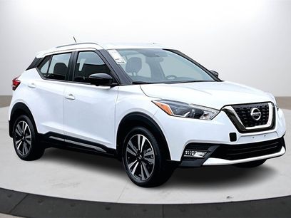 Used 2019 Nissan Kicks SR w/ SR Premium Package