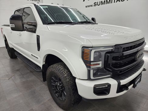 Used 2021 Ford F350 Lariat image 2