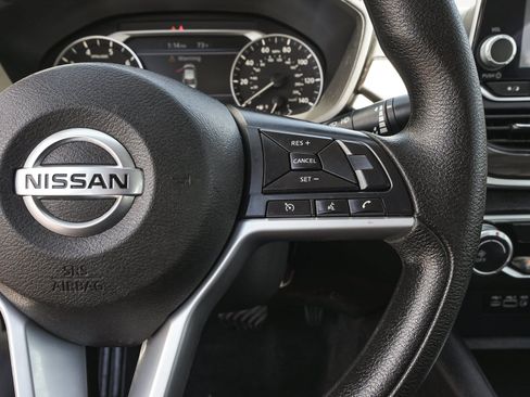 Used 2025 Nissan Altima 2.5 SV AWD/4WD image 19