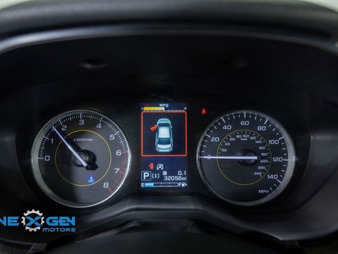 Used 2022 Subaru Crosstrek 2.5i Sport w/ Moonroof Package image 16