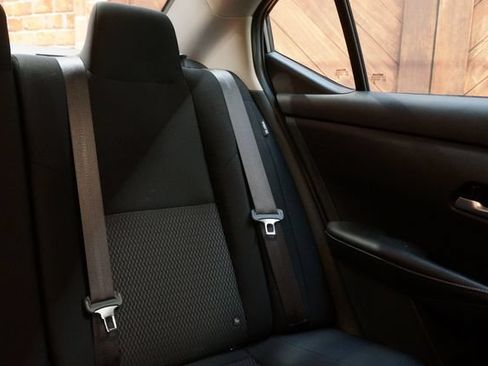 Certified 2023 Nissan Sentra S FWD image 33