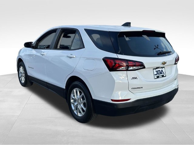 Certified 2024 Chevrolet Equinox LS w/ Driver Confidence II Package AWD/4WD image 28