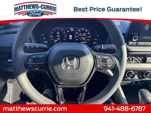 Used 2023 Honda Accord EX image 16