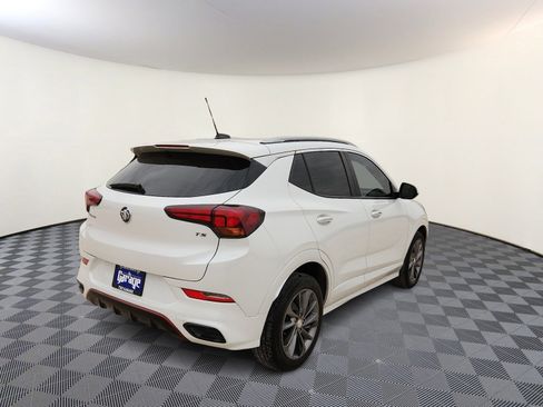 Used 2022 Buick Encore GX Select w/ Sport Touring Package FWD image 4