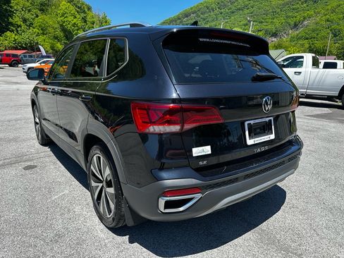 Used 2022 Volkswagen Taos SE AWD/4WD image 6
