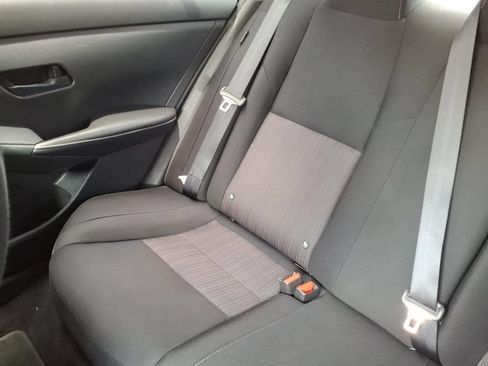 Used 2025 Nissan Sentra SV FWD image 25