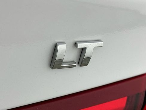 Used 2024 Chevrolet Malibu LT FWD image 27