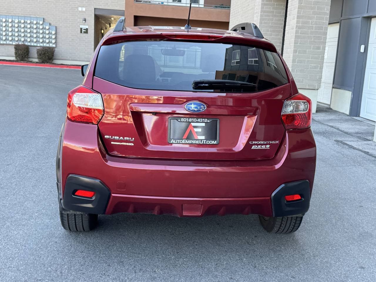 Used 2017 Subaru Crosstrek 2.0i Premium w/ Popular Package #2 AWD/4WD image 4