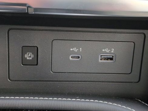 Used 2023 INFINITI QX80 Premium Select w/ All-Season Package image 23