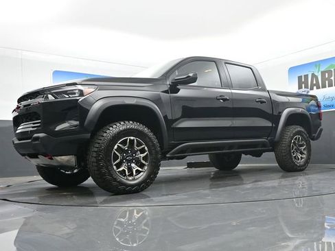 New 2026 Chevrolet Colorado ZR2 w/ Technology Package image 17