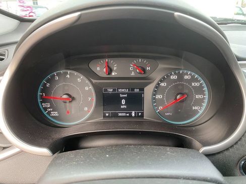 Used 2020 Chevrolet Malibu LS FWD image 18