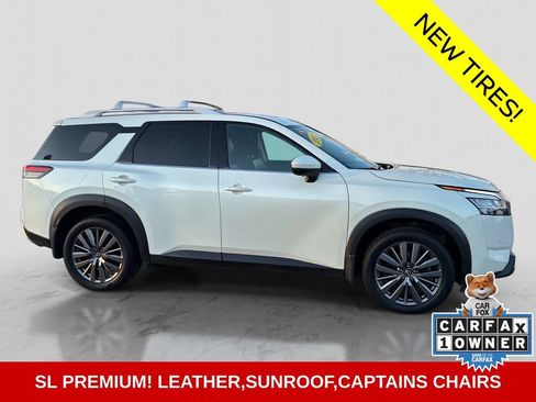 Certified 2023 Nissan Pathfinder SL w/ SL Premium Package AWD/4WD image 8