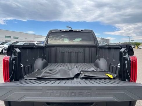 Used 2026 Toyota Tundra SR5 w/ SR5 Convenience Package AWD/4WD image 19