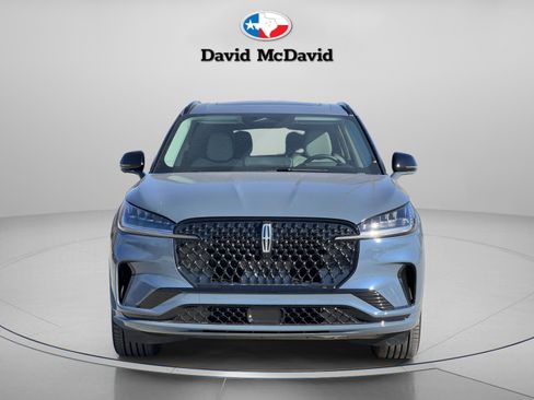 New 2026 Lincoln Aviator Reserve w/ Luxury Package image 11