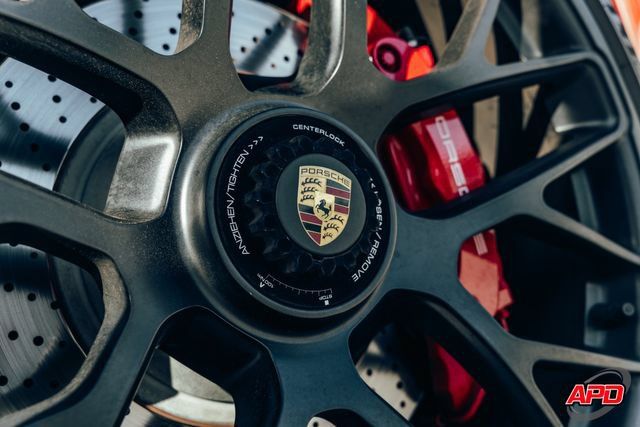 Used 2015 Porsche 911 Carrera GTS RWD image 3