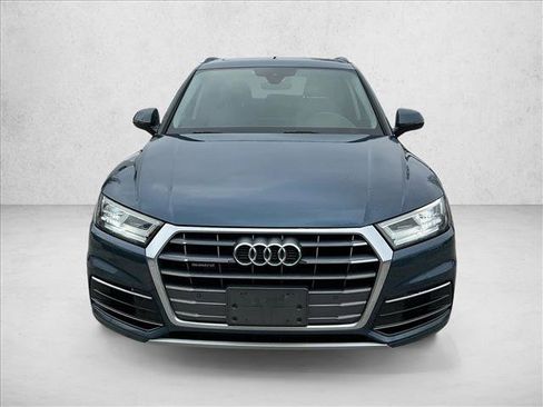 Used 2018 Audi Q5 2.0T Premium Plus w/ Premium Plus Package image 2