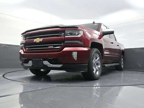 Used 2016 Chevrolet Silverado 1500 LTZ Z71 w/ LTZ Plus Package AWD/4WD image 33