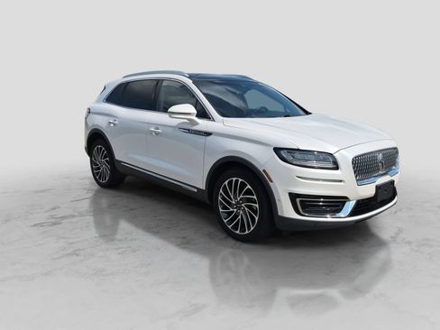 Used 2019 Lincoln Nautilus Reserve AWD/4WD image 2