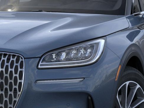 New 2025 Lincoln Corsair AWD w/ Equipment Group 101A image 18