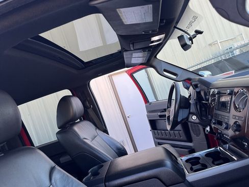 Used 2011 Ford F250 Lariat w/ Lariat Ultimate Pkg image 12